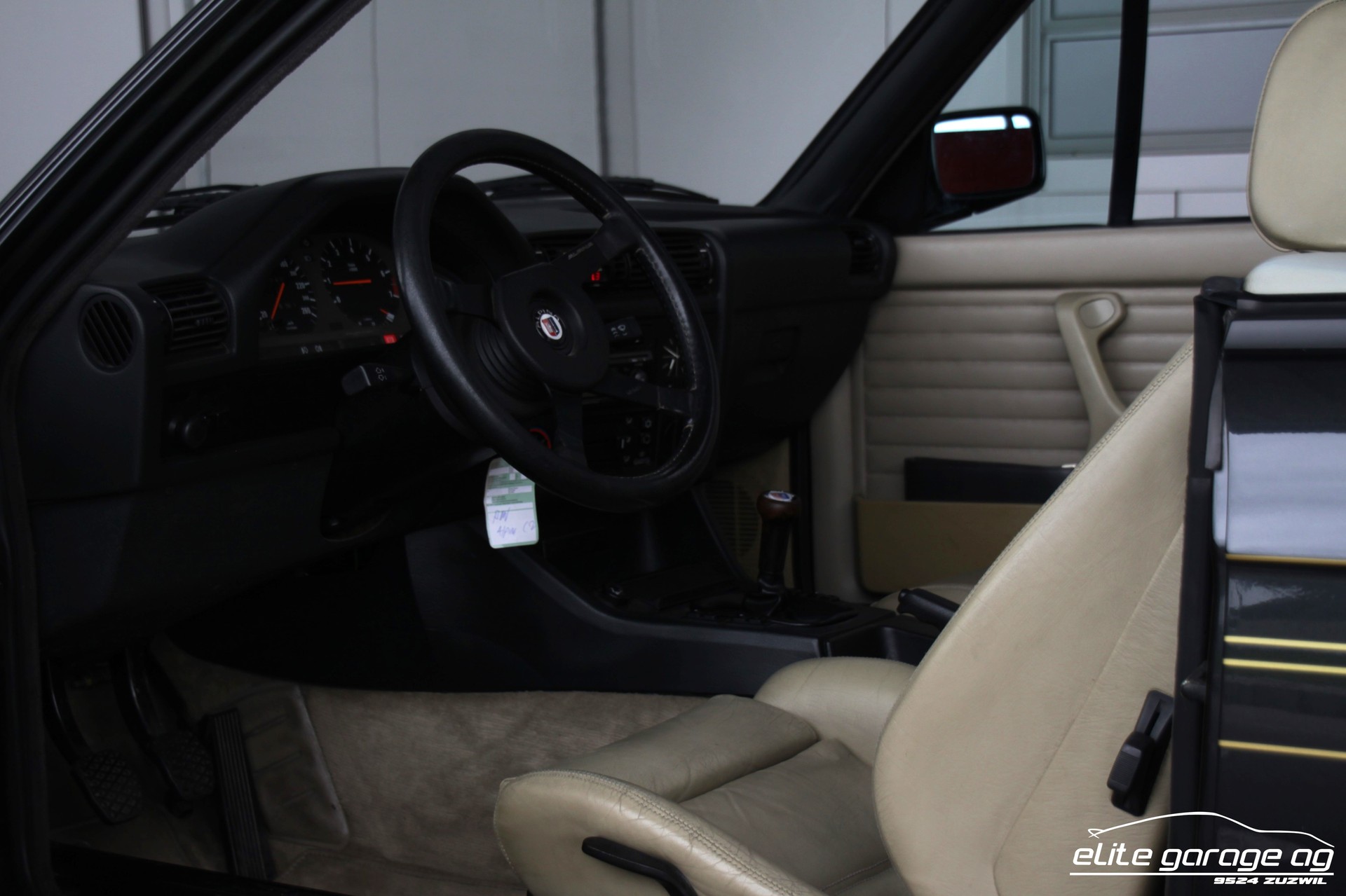 BMW-ALPINA C2 2.7 E30 Cabrio-image-13
