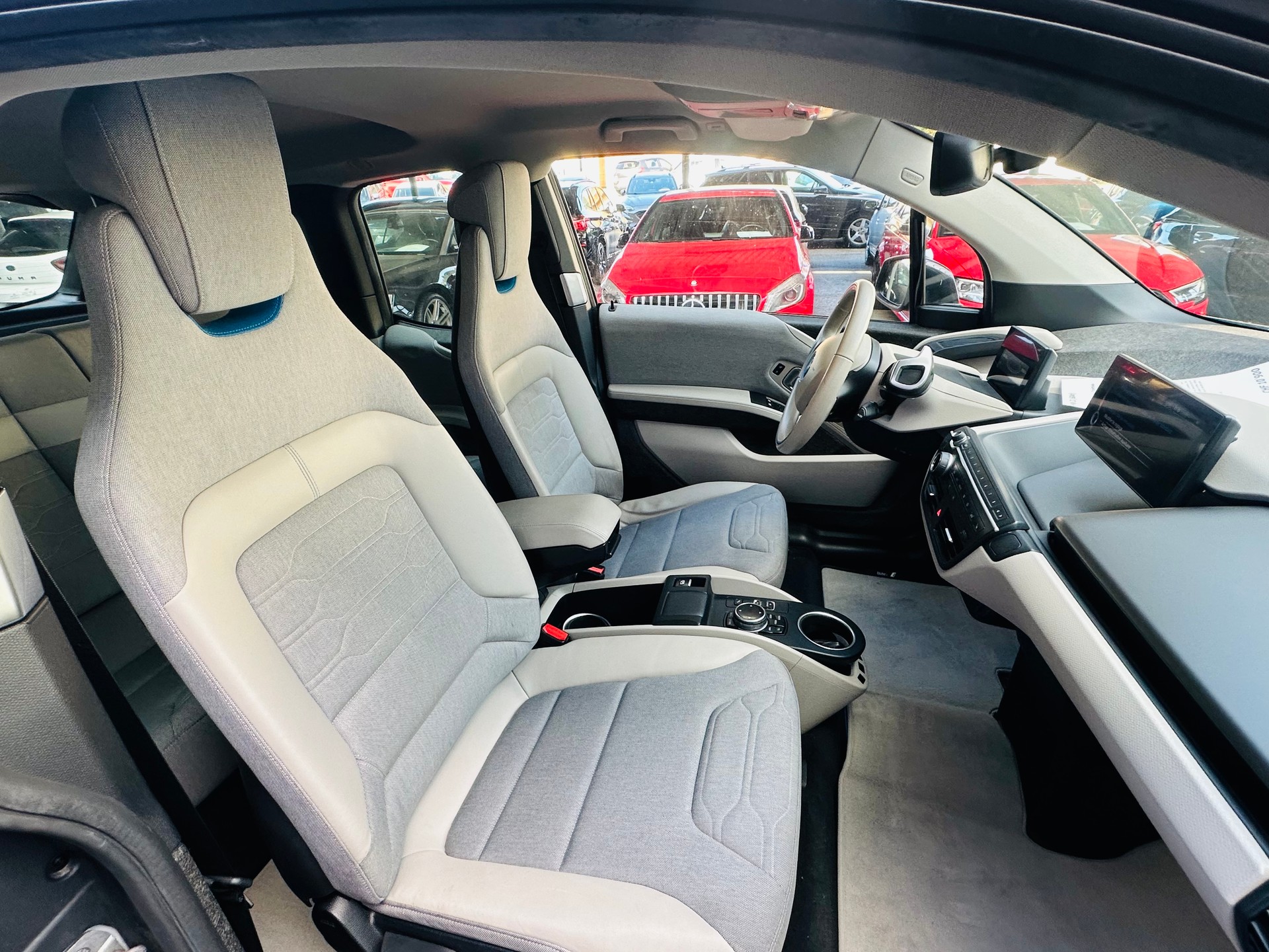 BMW i3 (60Ah)-image-8
