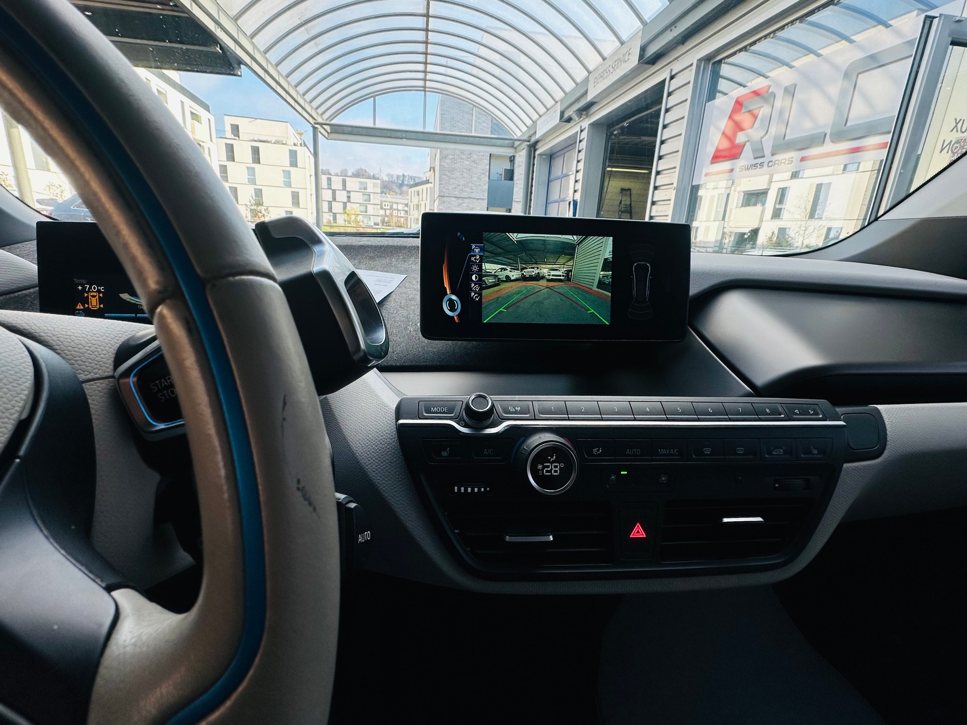 BMW i3 (60Ah)-image-9