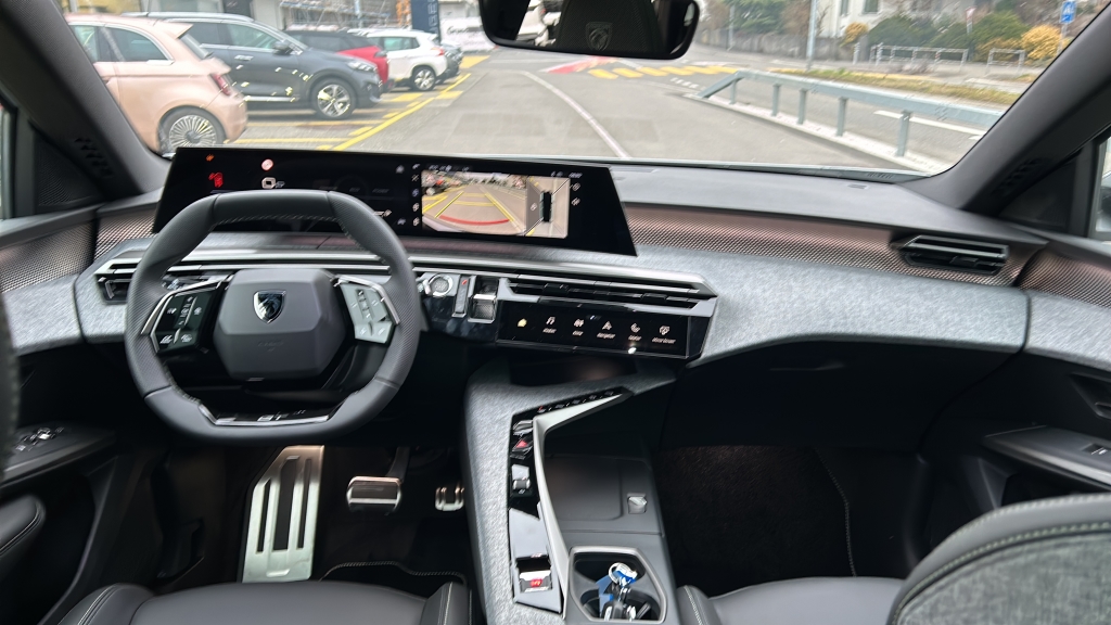 PEUGEOT 5008 136 Hybrid e-DCS6 GT-image-7