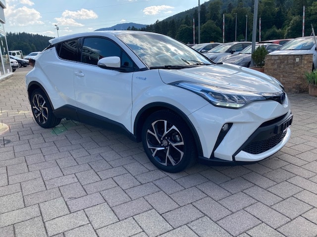 TOYOTA C-HR 1.8 HSD CVT Trend-image-1