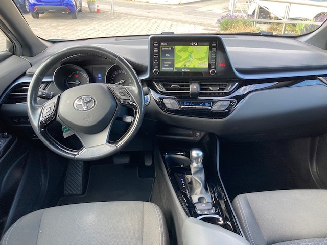 TOYOTA C-HR 1.8 HSD CVT Trend-image-9