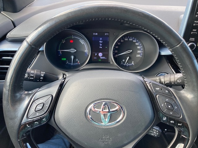 TOYOTA C-HR 1.8 HSD CVT Trend-image-14
