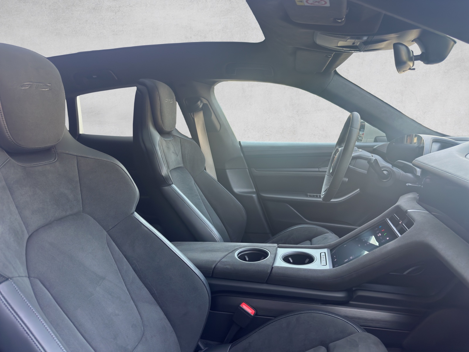 PORSCHE Taycan GTS Sport Turismo 93 kWh-image-10