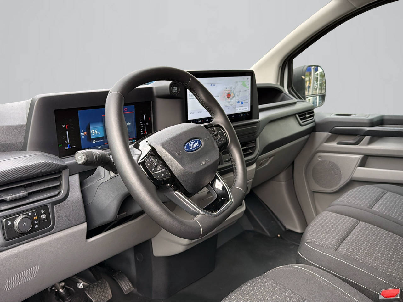 FORD Transit Custom Van 320 L2 2.5 Duratec 233 Trend PHEV-image-11