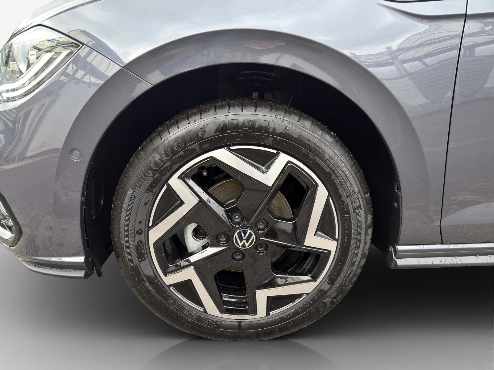 VW Polo 1.0 TSI R-Line DSG-image-15