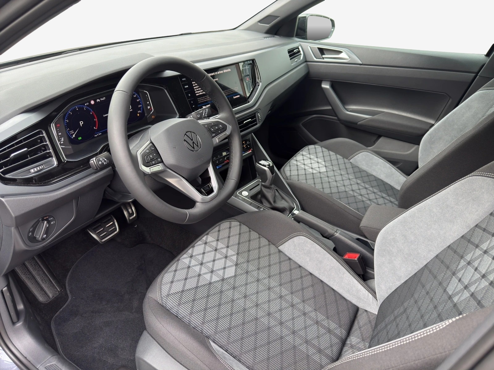 VW Polo 1.0 TSI R-Line DSG-image-14