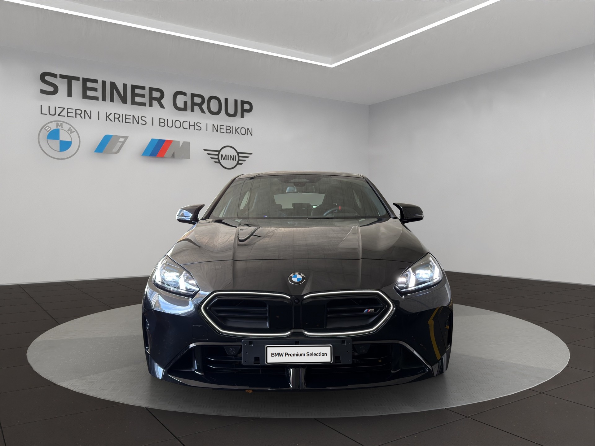 BMW M135 xDrive M Sport Pro-image-1