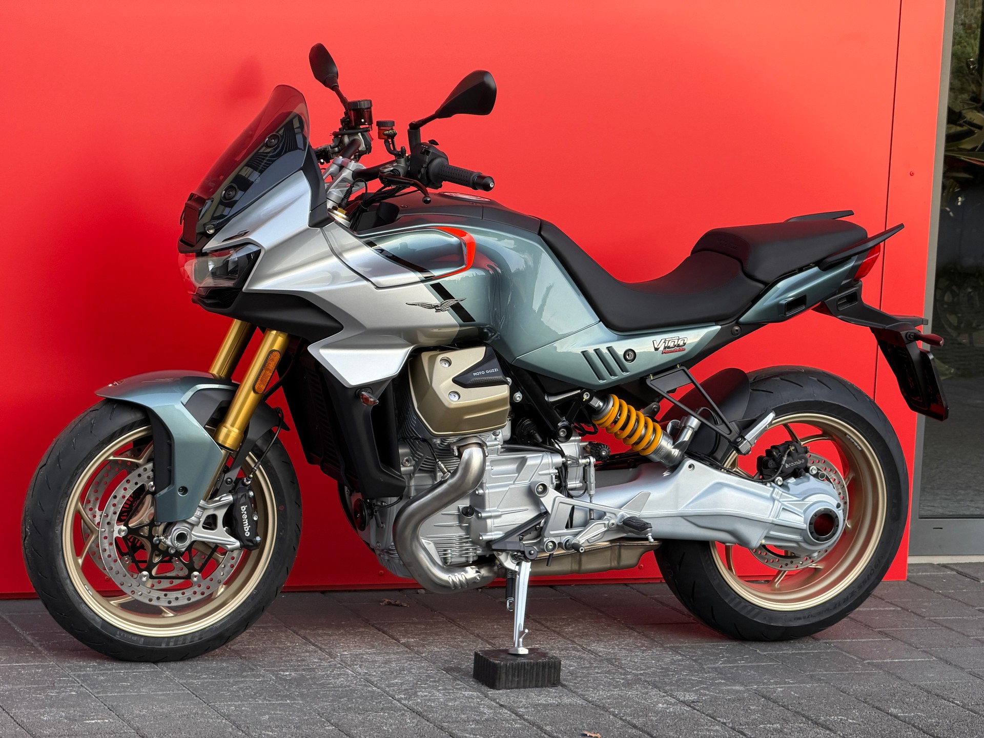 MOTO GUZZI V100 Mandello S E5+-image-13