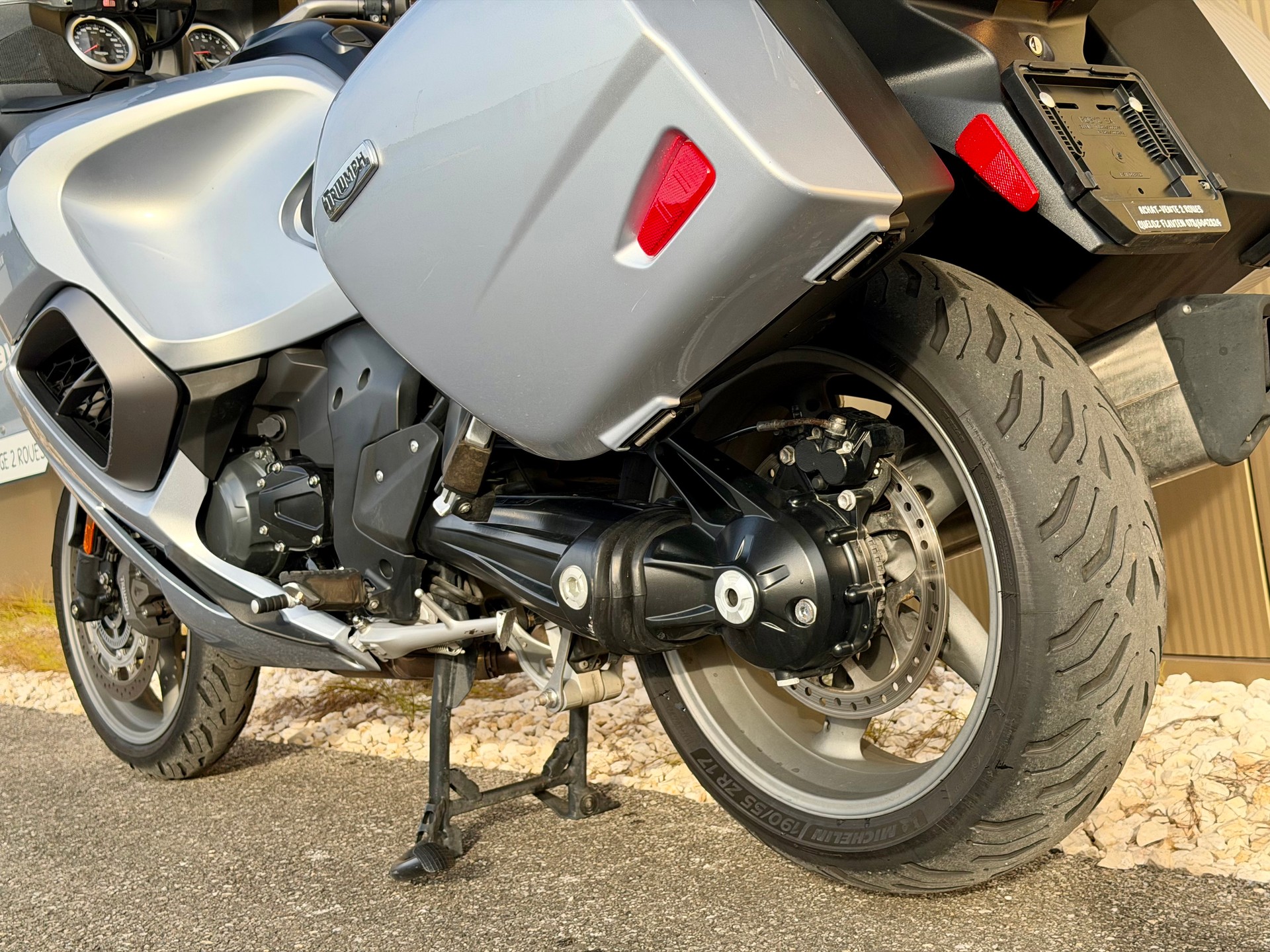 TRIUMPH Trophy 1200 SE ABS-image-13