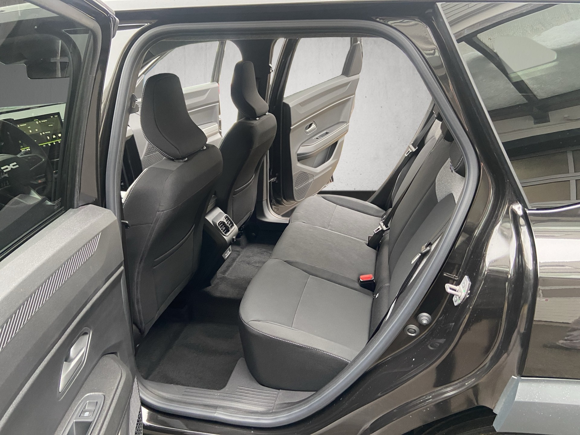DACIA Bigster HEV 155 Journey-image-7