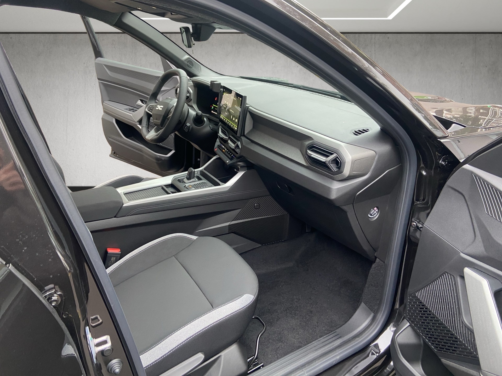 DACIA Bigster HEV 155 Journey-image-10