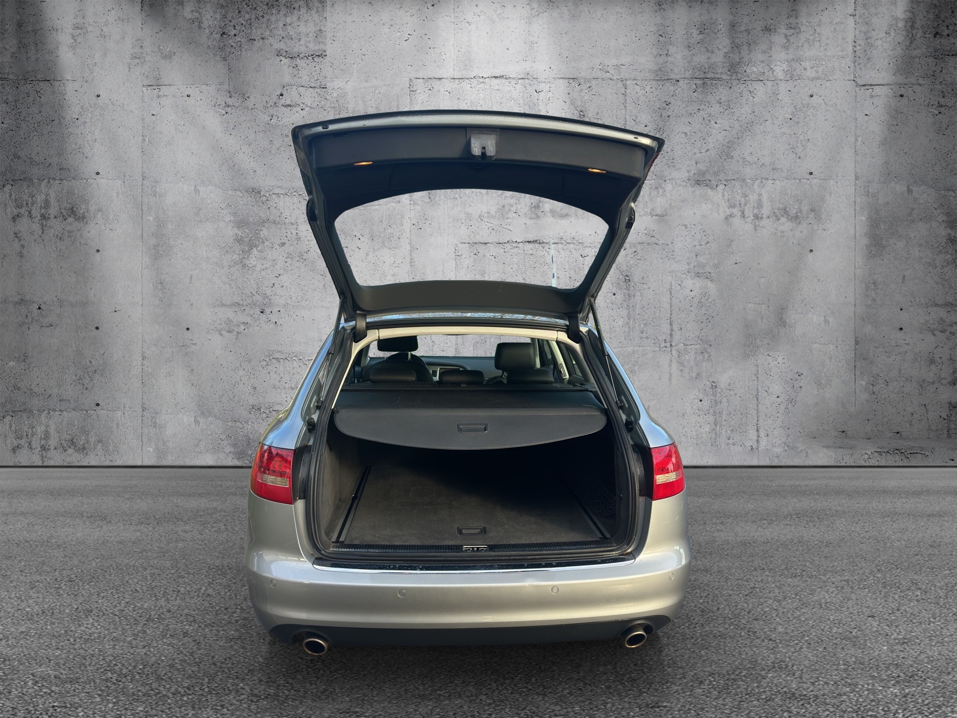 AUDI A6 Avant 3.0 V6 TDI quattro tiptronic-image-8