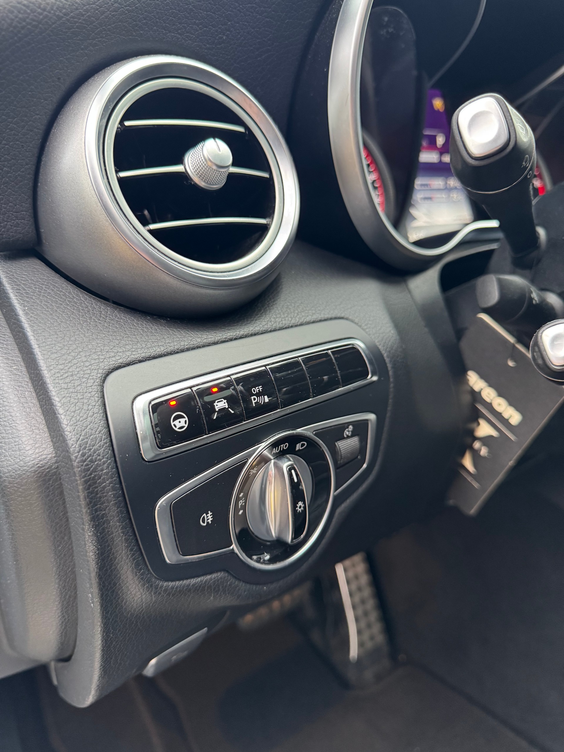 MERCEDES-BENZ C 63 S AMG Speedshift-image-11