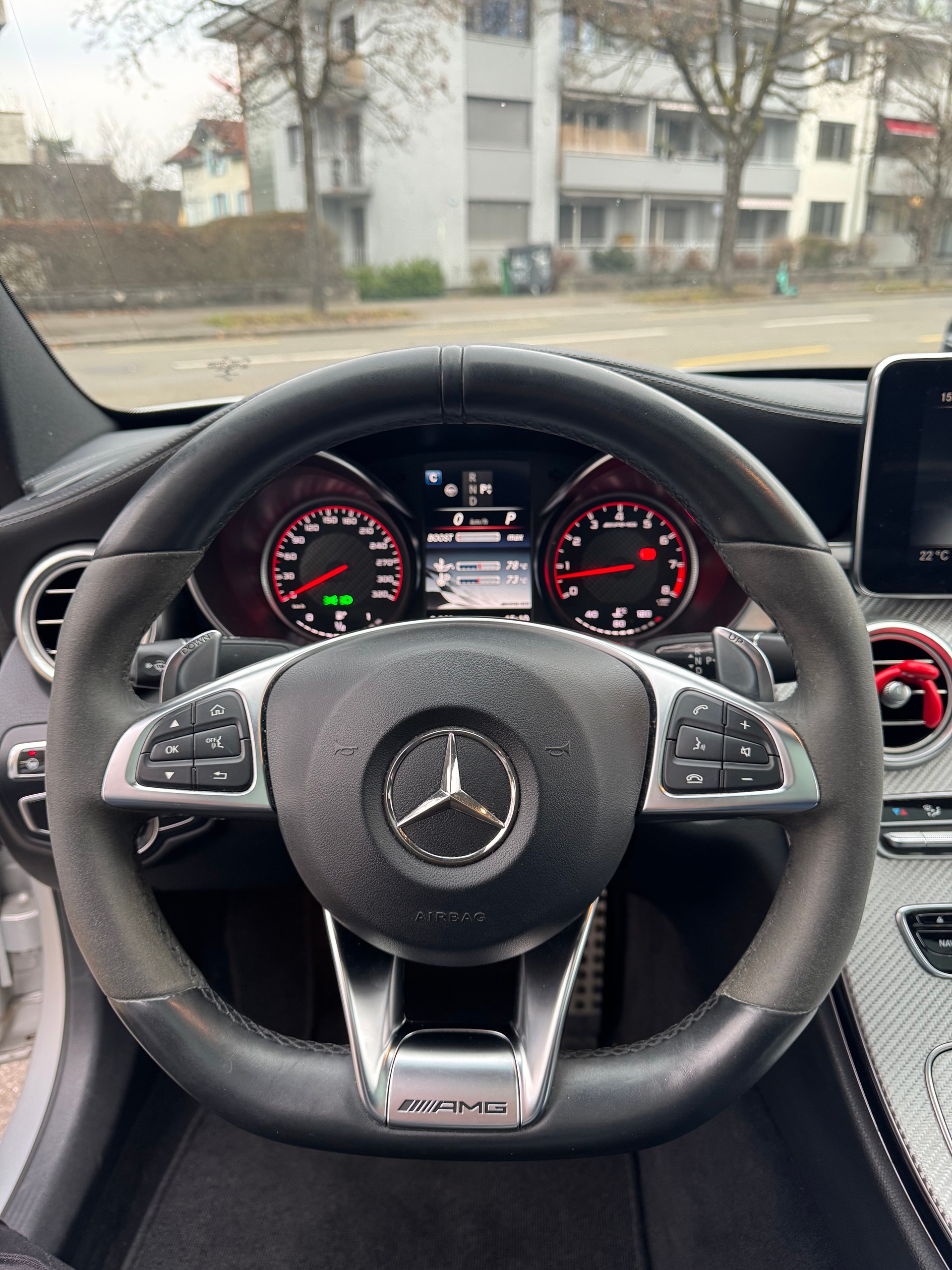 MERCEDES-BENZ C 63 S AMG Speedshift-image-12