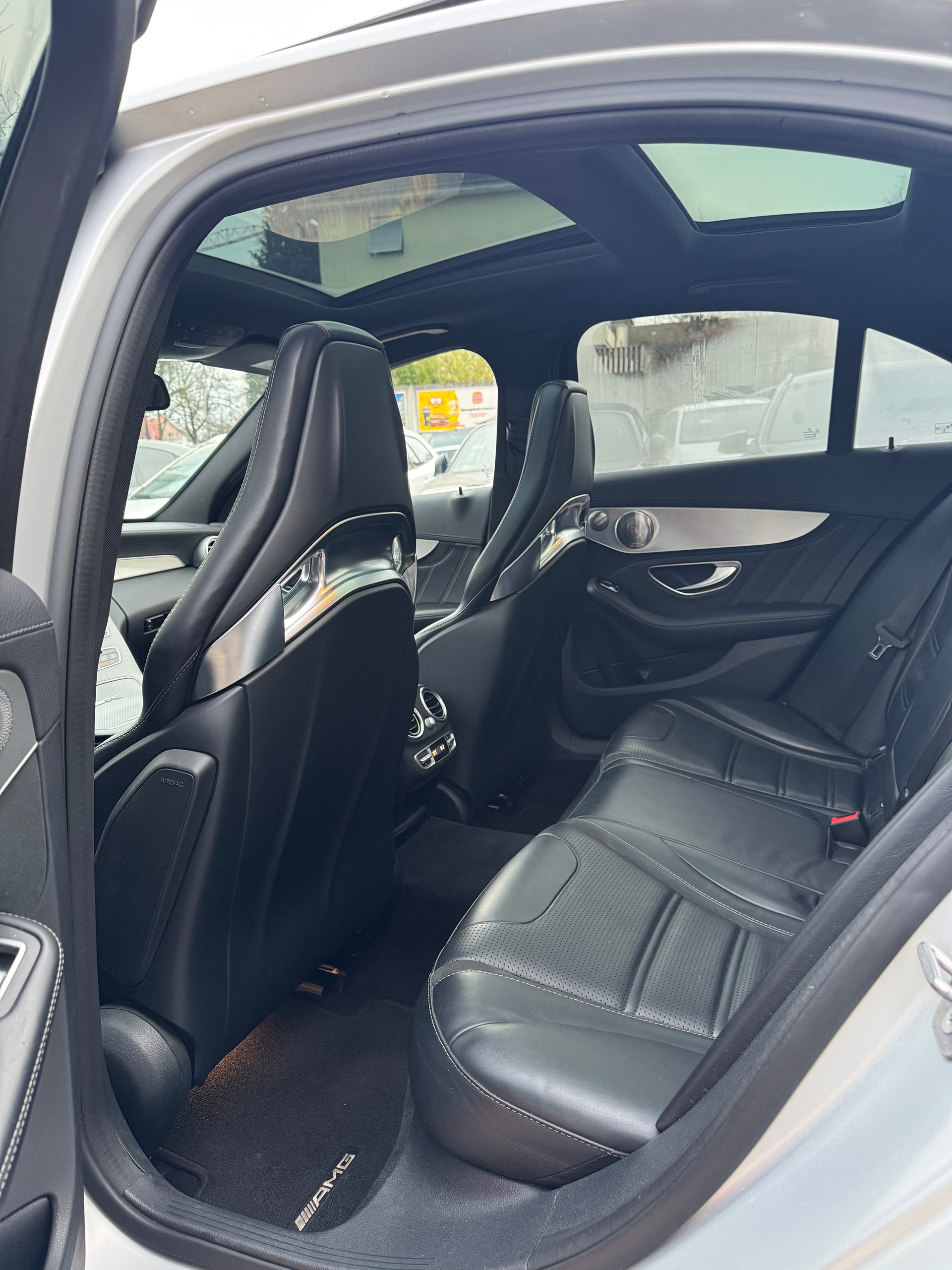 MERCEDES-BENZ C 63 S AMG Speedshift-image-15