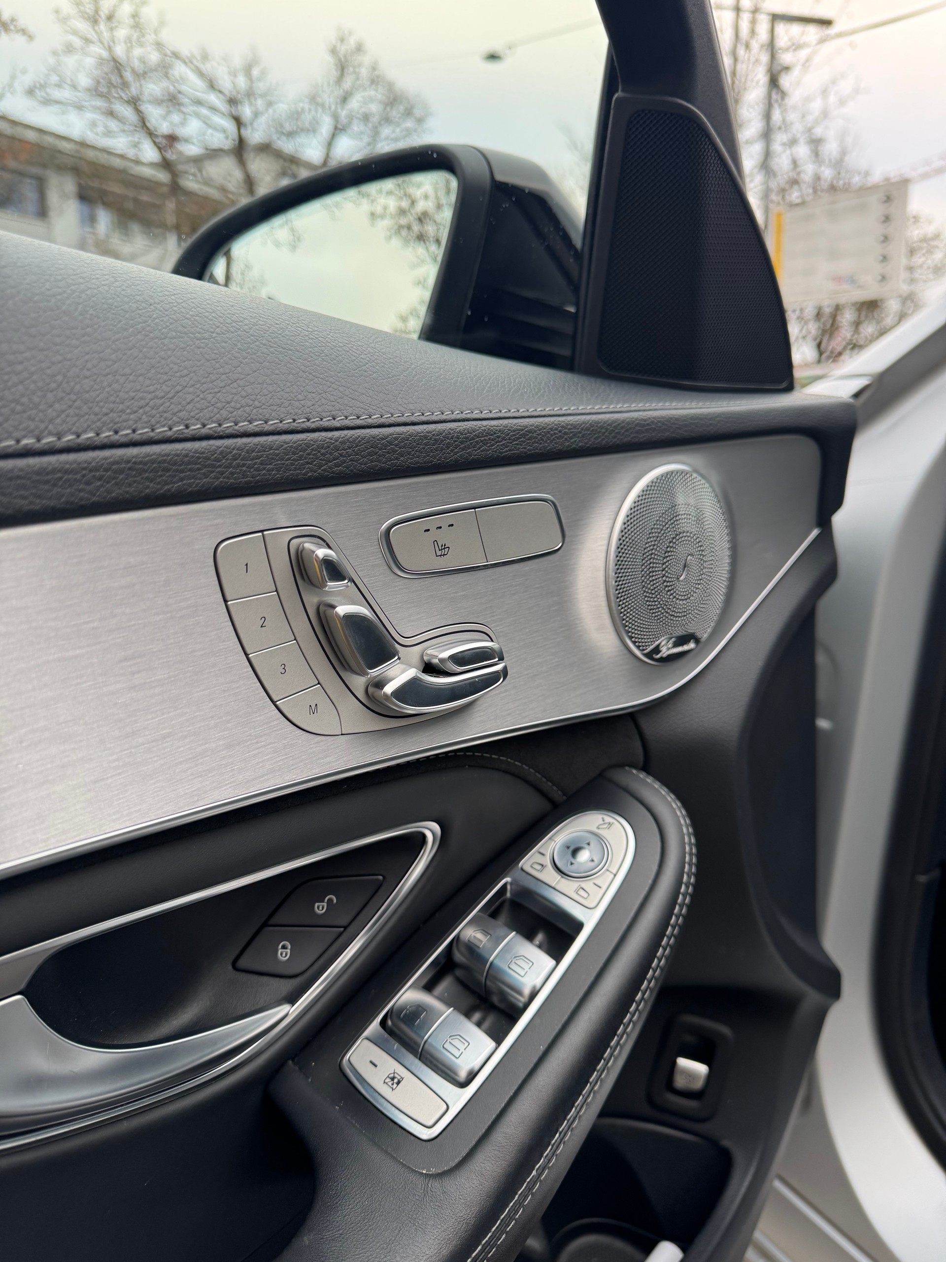 MERCEDES-BENZ C 63 S AMG Speedshift-image-14