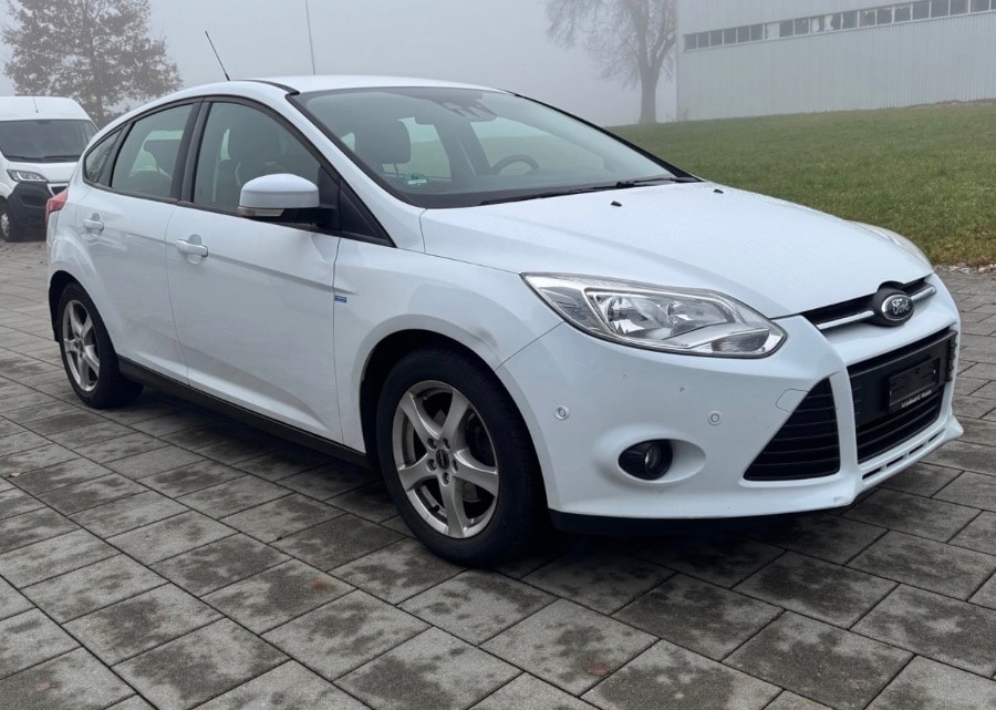 FORD Focus 1.0 SCTi Winner Motor nagelt/klappert, fährt ganz normal, keine Motorlampe-image-4