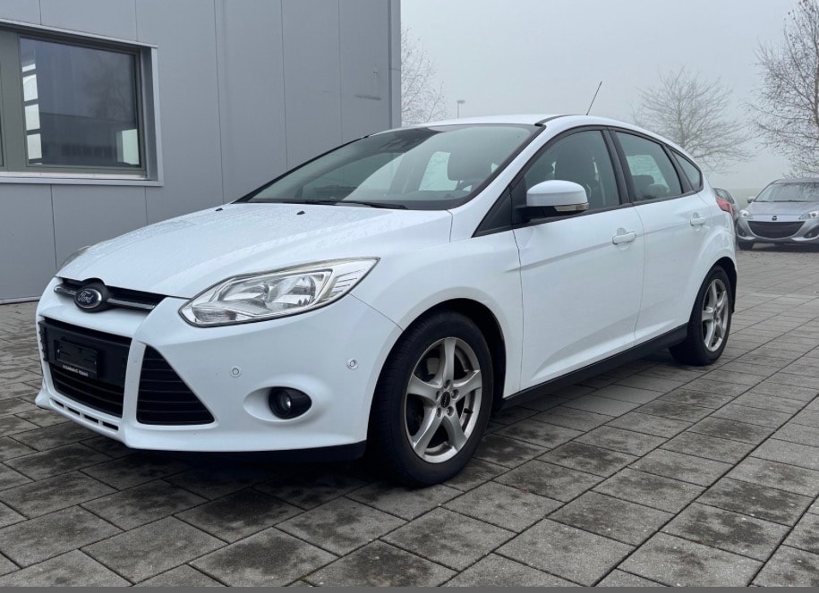 FORD Focus 1.0 SCTi Winner Motor nagelt/klappert, fährt ganz normal, keine Motorlampe-image-0