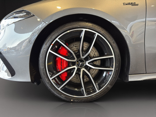 MERCEDES-BENZ A AMG 35 4Matic 8G-DCT-image-6