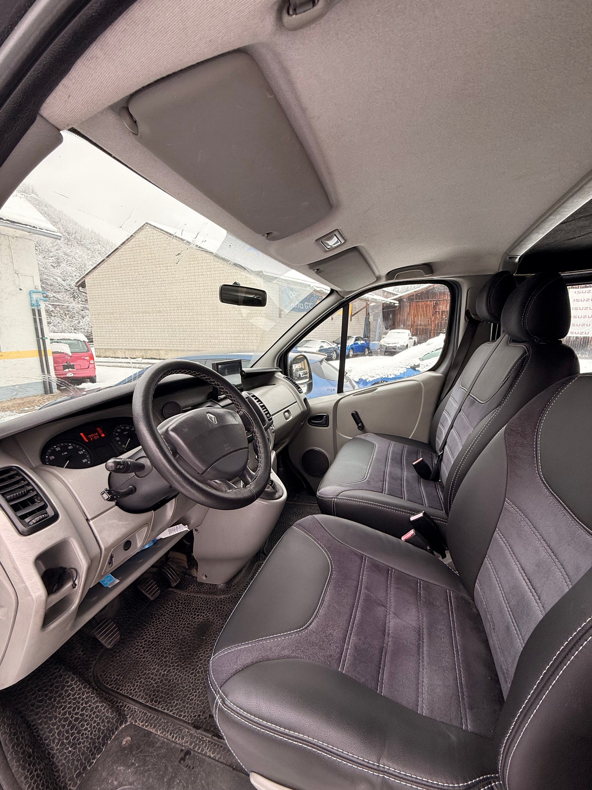 RENAULT Trafic 2.0 dCi 115 2.9t L1H1 (MFK geprüft)-image-3