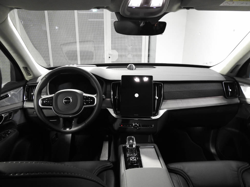 VOLVO XC90 2.0 T8 TE Ultra Dark eAWD-image-9