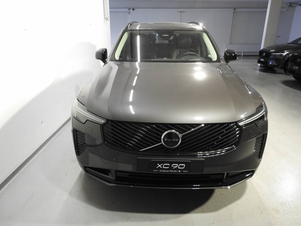 VOLVO XC90 2.0 T8 TE Ultra Dark eAWD-showroom-element-1