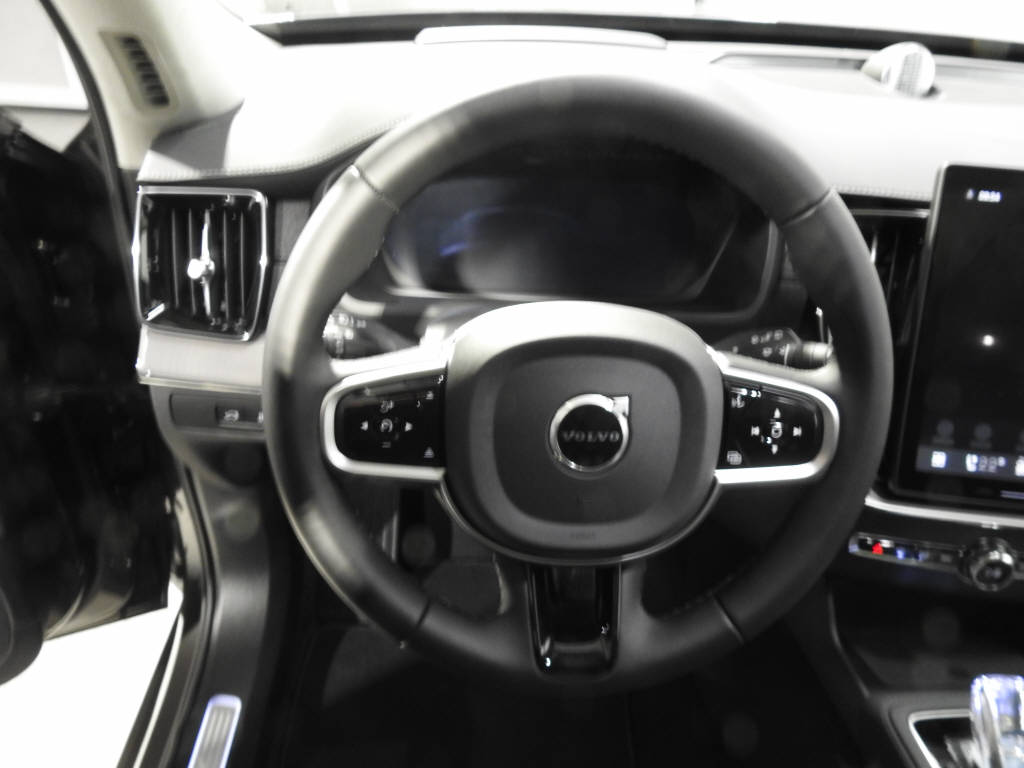 VOLVO XC90 2.0 T8 TE Ultra Dark eAWD-image-7