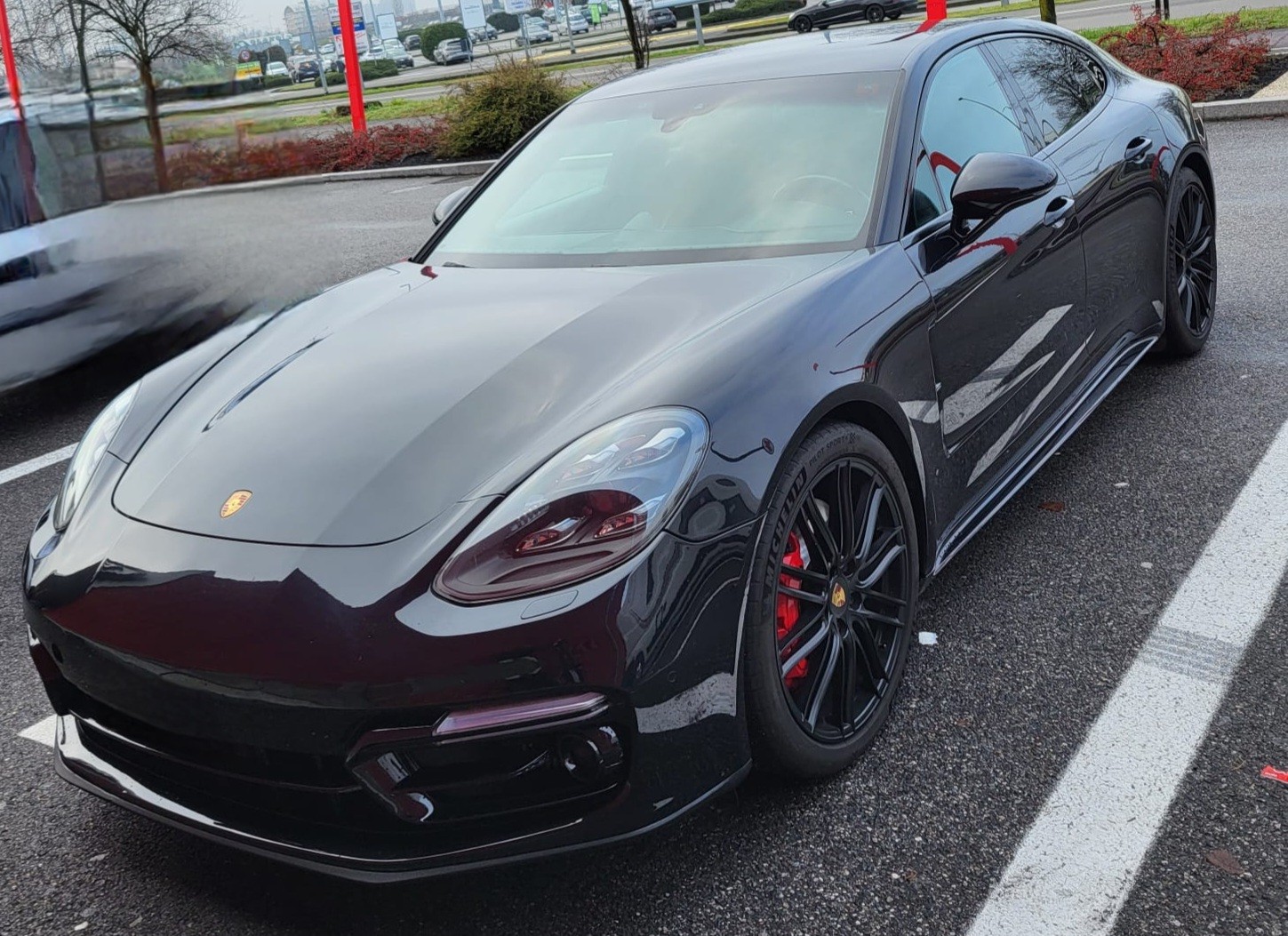 PORSCHE Panamera GTS Sport Turismo PDK-image-1