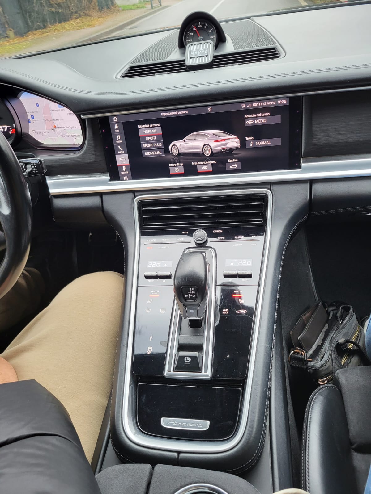 PORSCHE Panamera GTS Sport Turismo PDK-image-6
