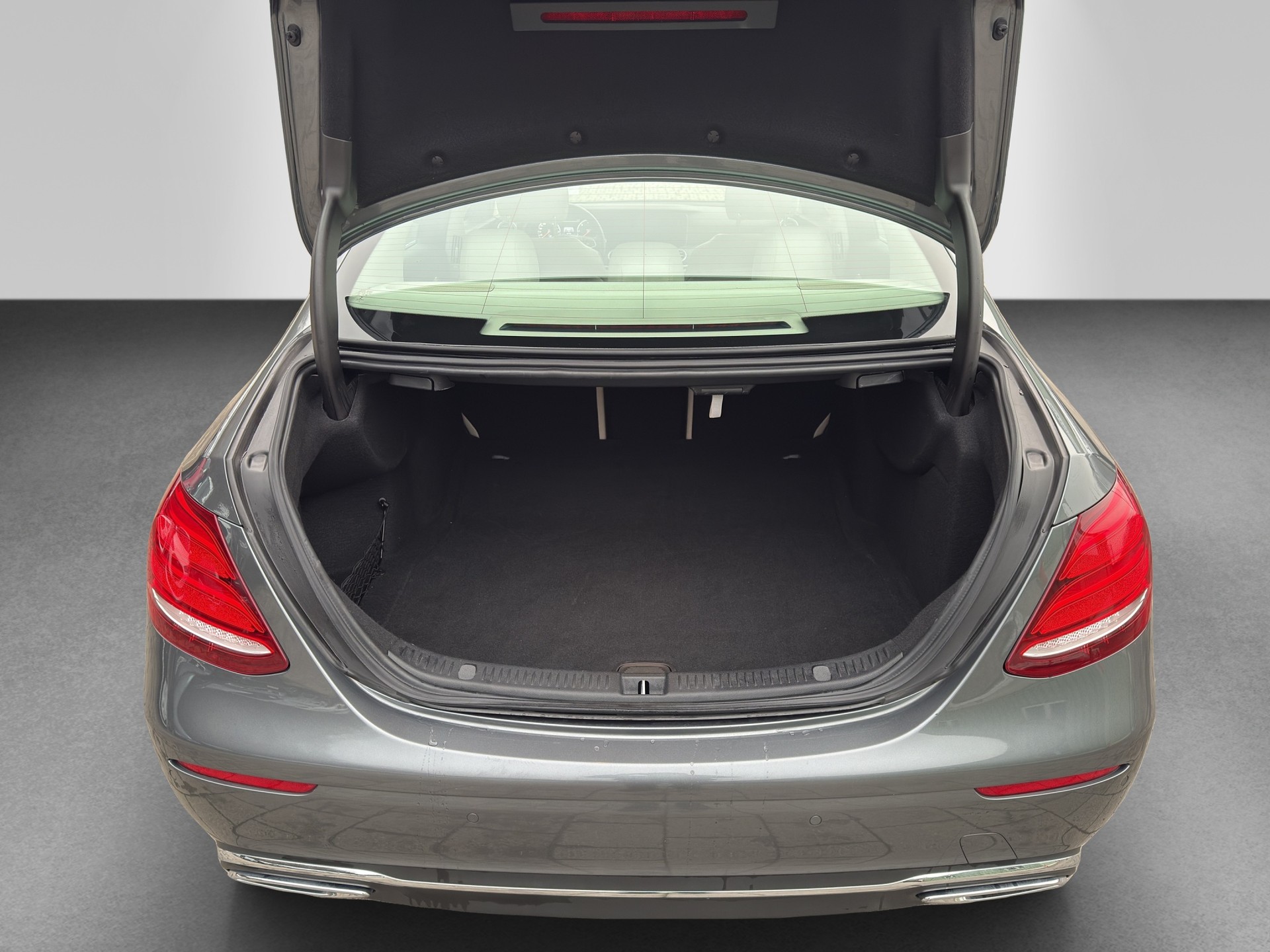 MERCEDES-BENZ E 350 d Exclusive 9G-Tronic-image-19