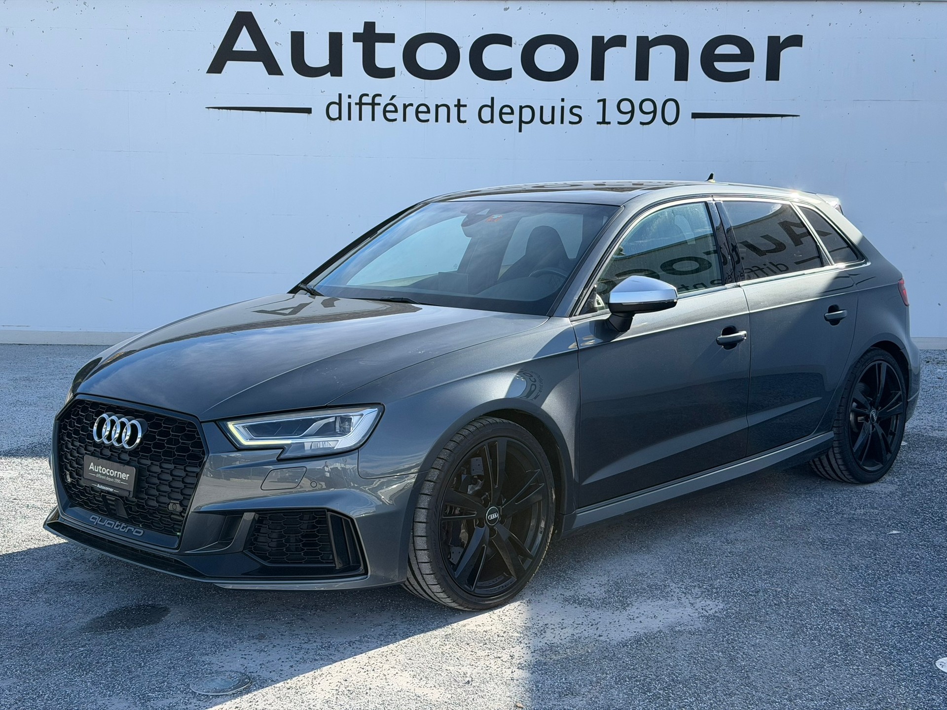 AUDI RS3 Sportback 2.5 TSI quattro S-tronic-image-0