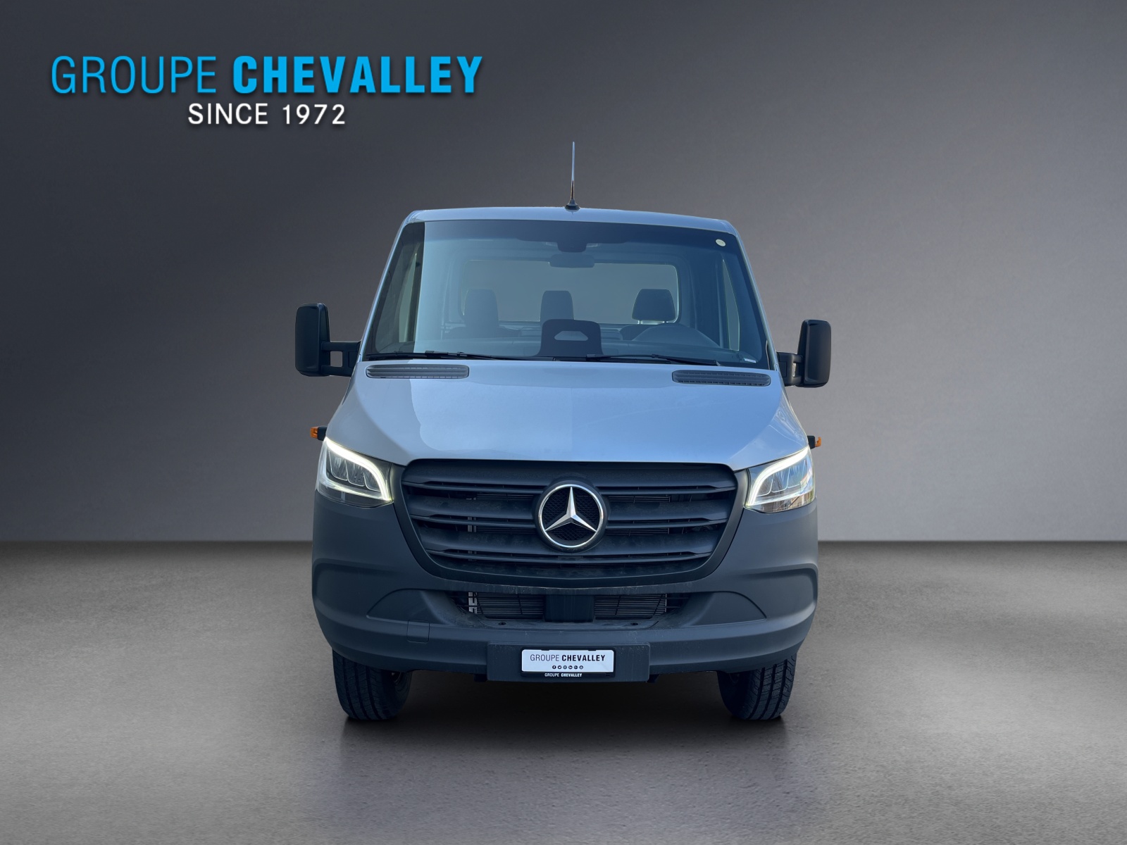 MERCEDES-BENZ Sprinter 319 CDI PRO CH 3665mm S-showroom-element-1