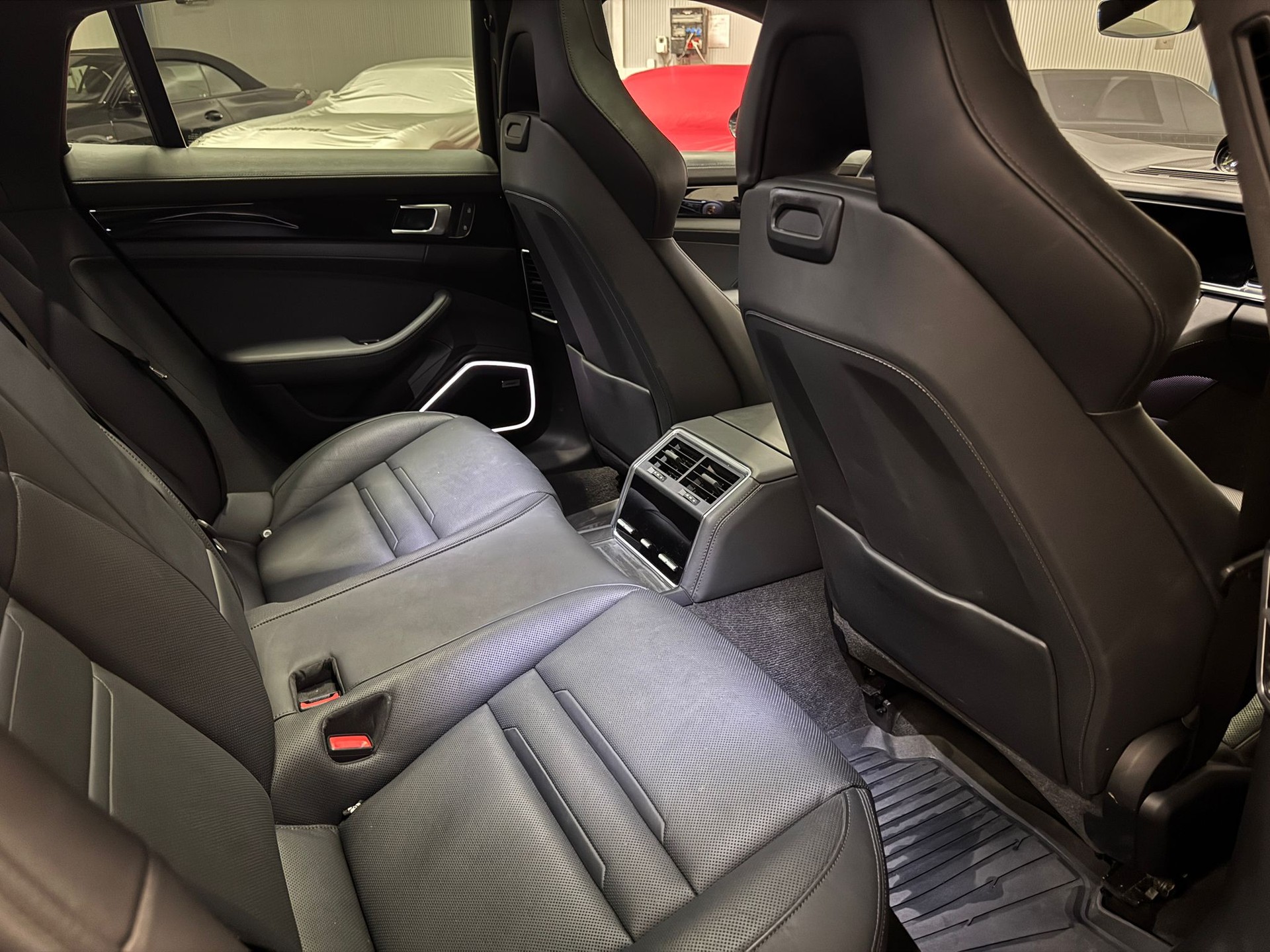 PORSCHE Panamera 2.9 V6 4 E-Hybrid-image-11