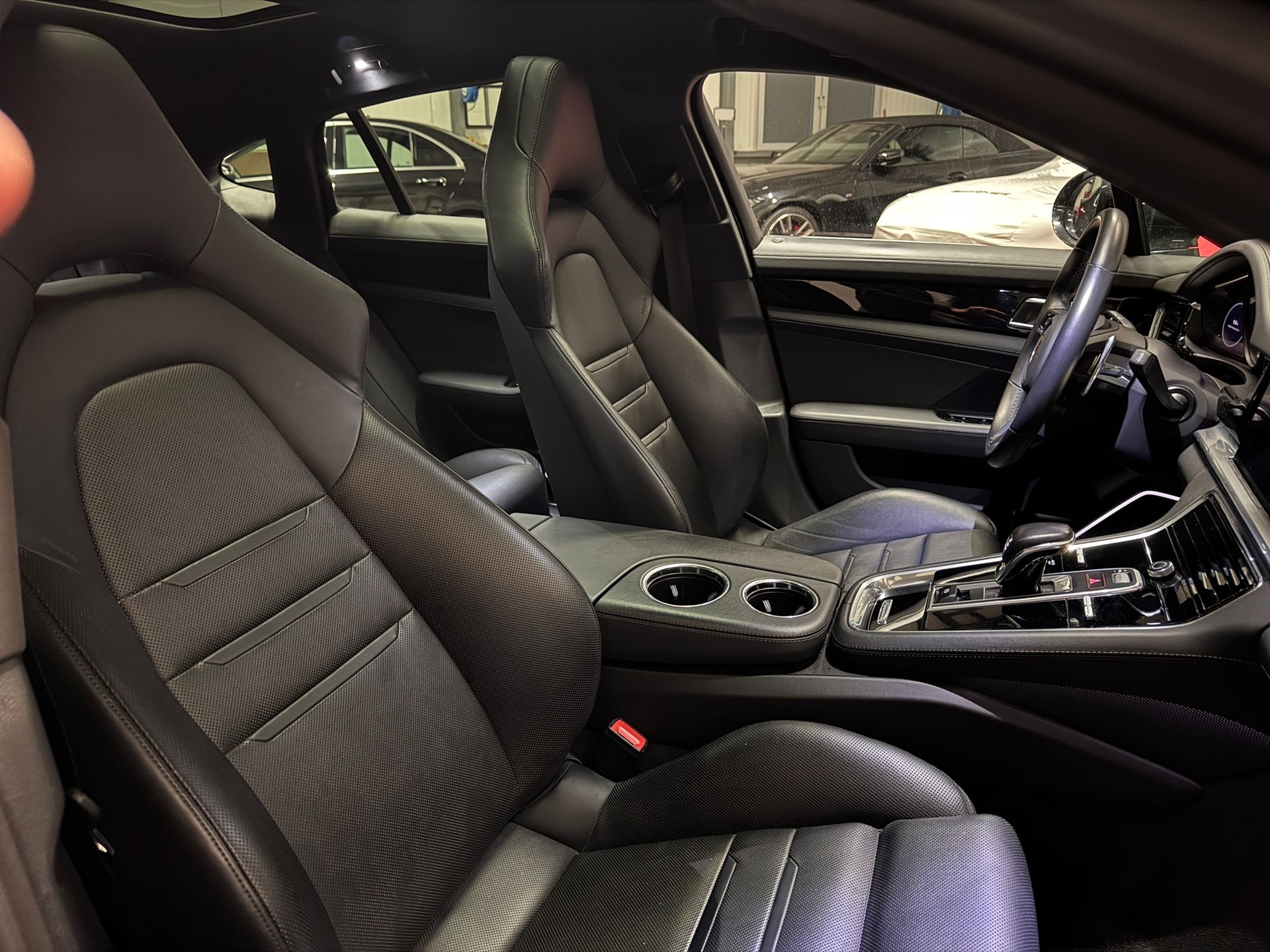 PORSCHE Panamera 2.9 V6 4 E-Hybrid-image-8