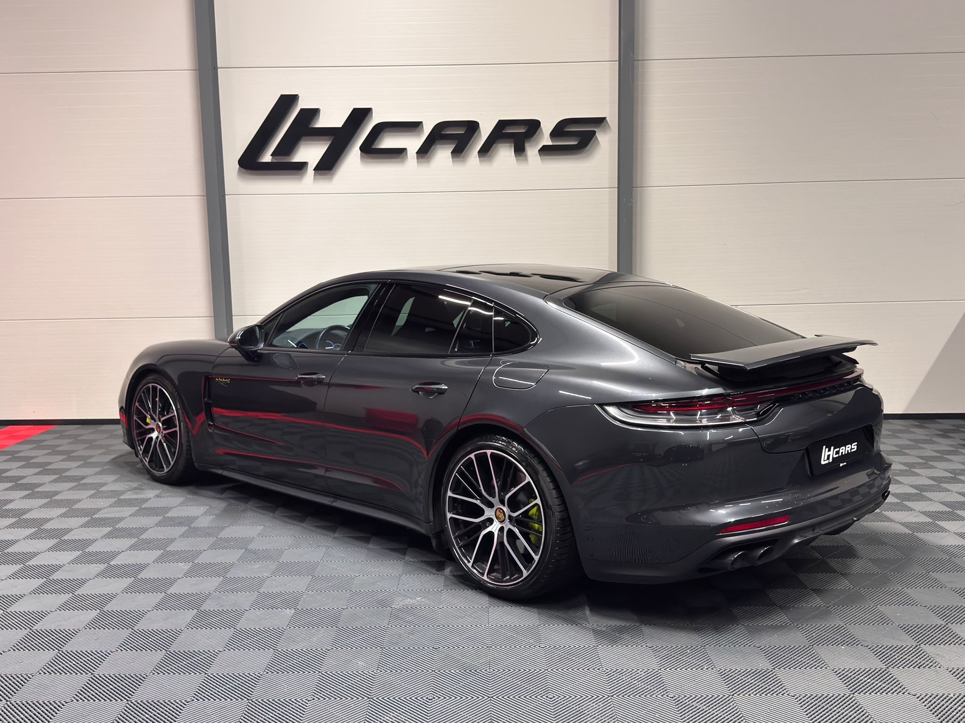 PORSCHE Panamera 2.9 V6 4 E-Hybrid-image-2