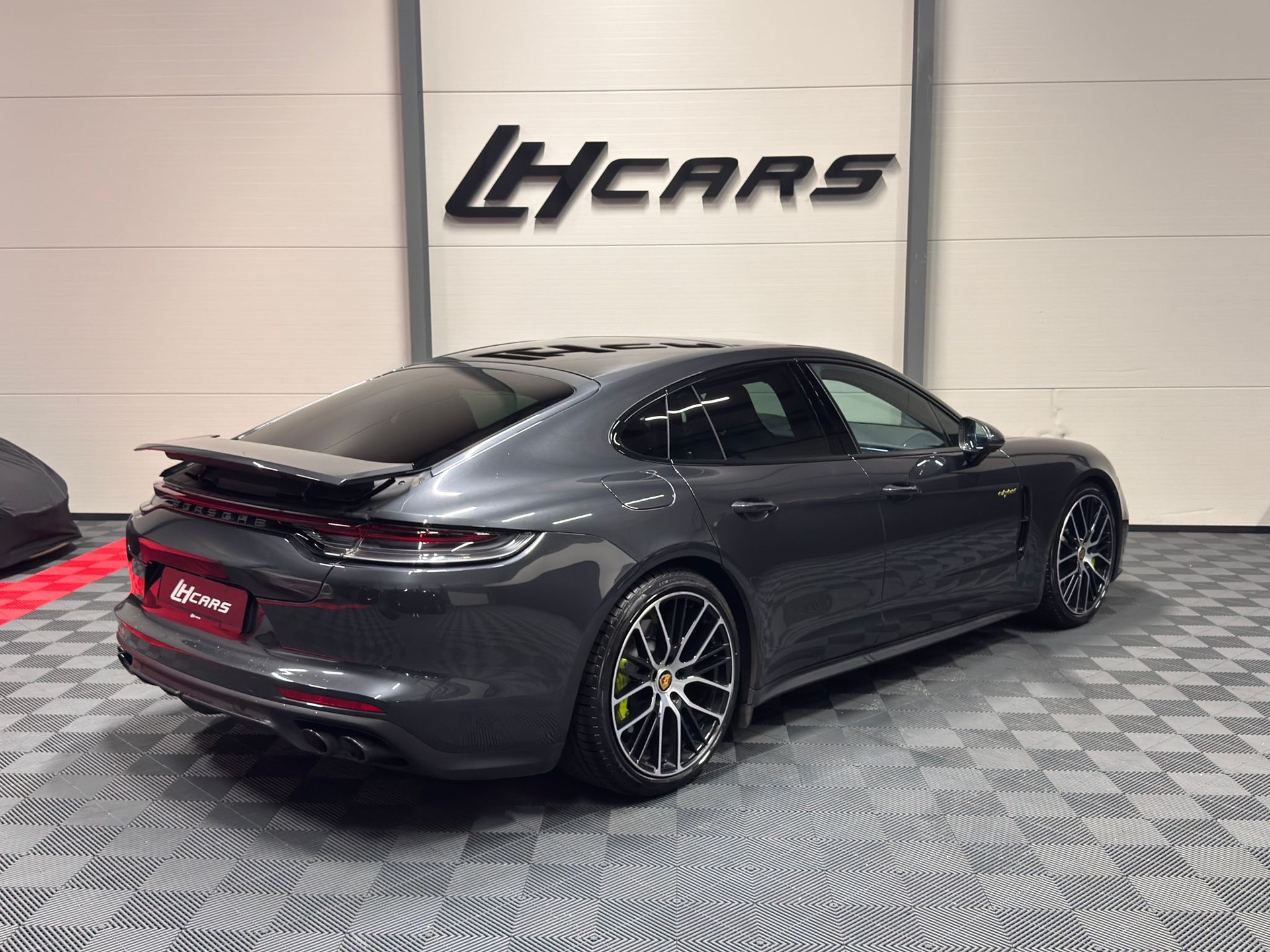PORSCHE Panamera 2.9 V6 4 E-Hybrid-image-3