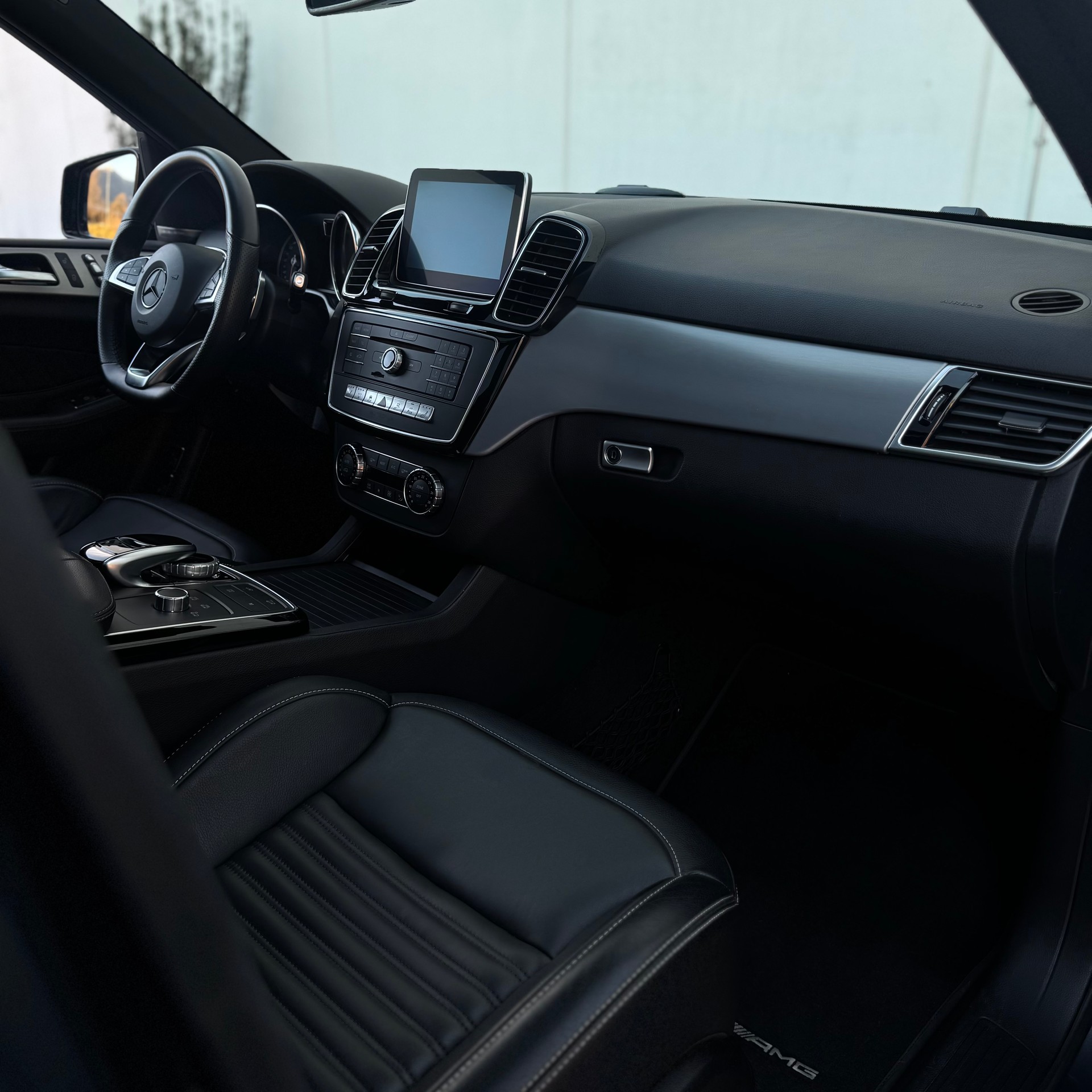 MERCEDES-BENZ GLE 500 e 4Matic 7G-Tronic-image-6