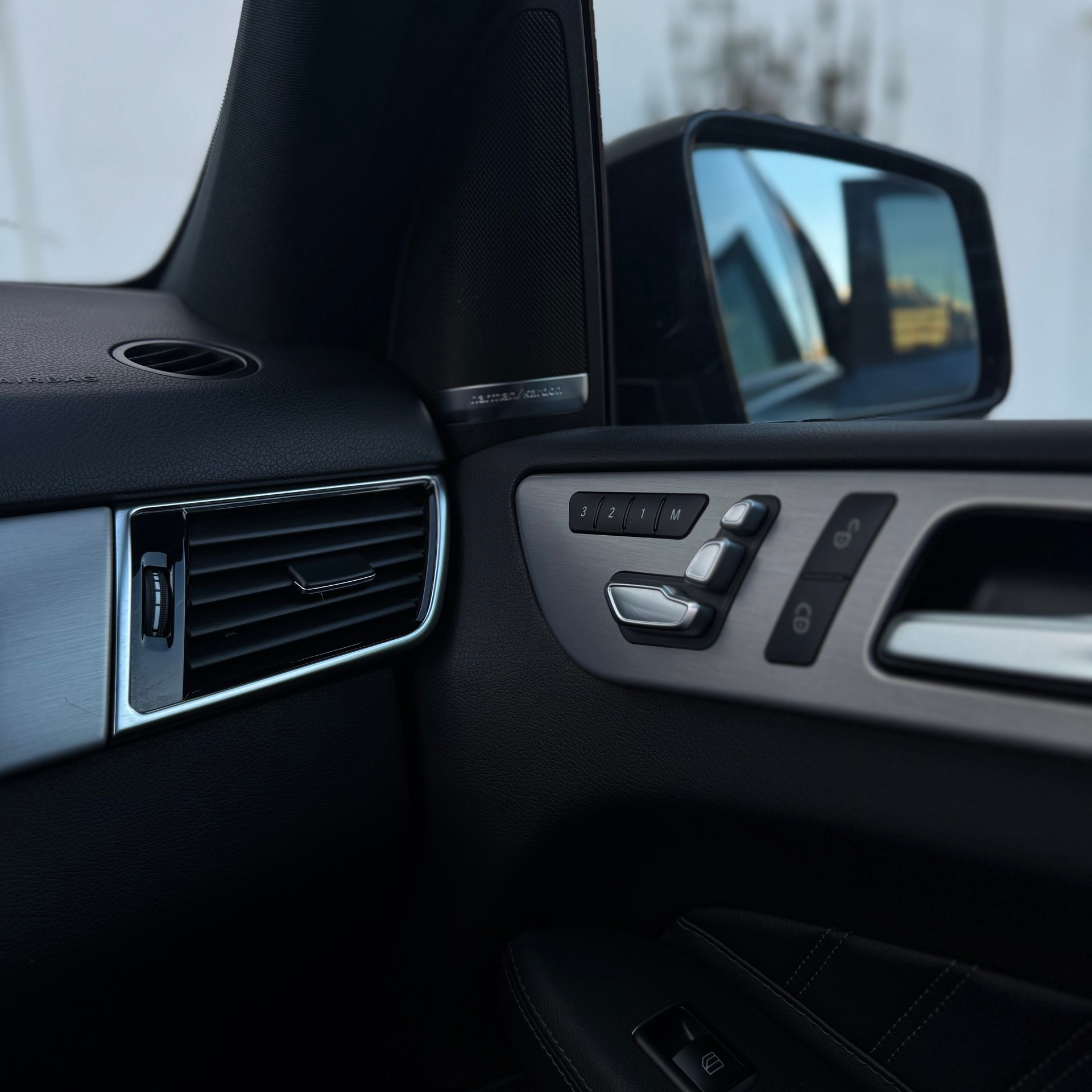 MERCEDES-BENZ GLE 500 e 4Matic 7G-Tronic-image-8