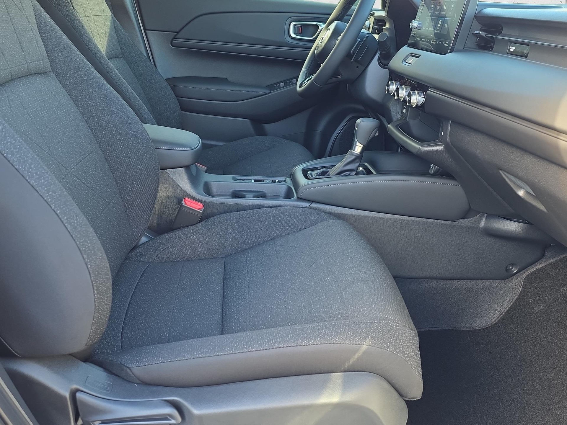 HONDA HR-V 1.5 i-MMD Elegance-image-17