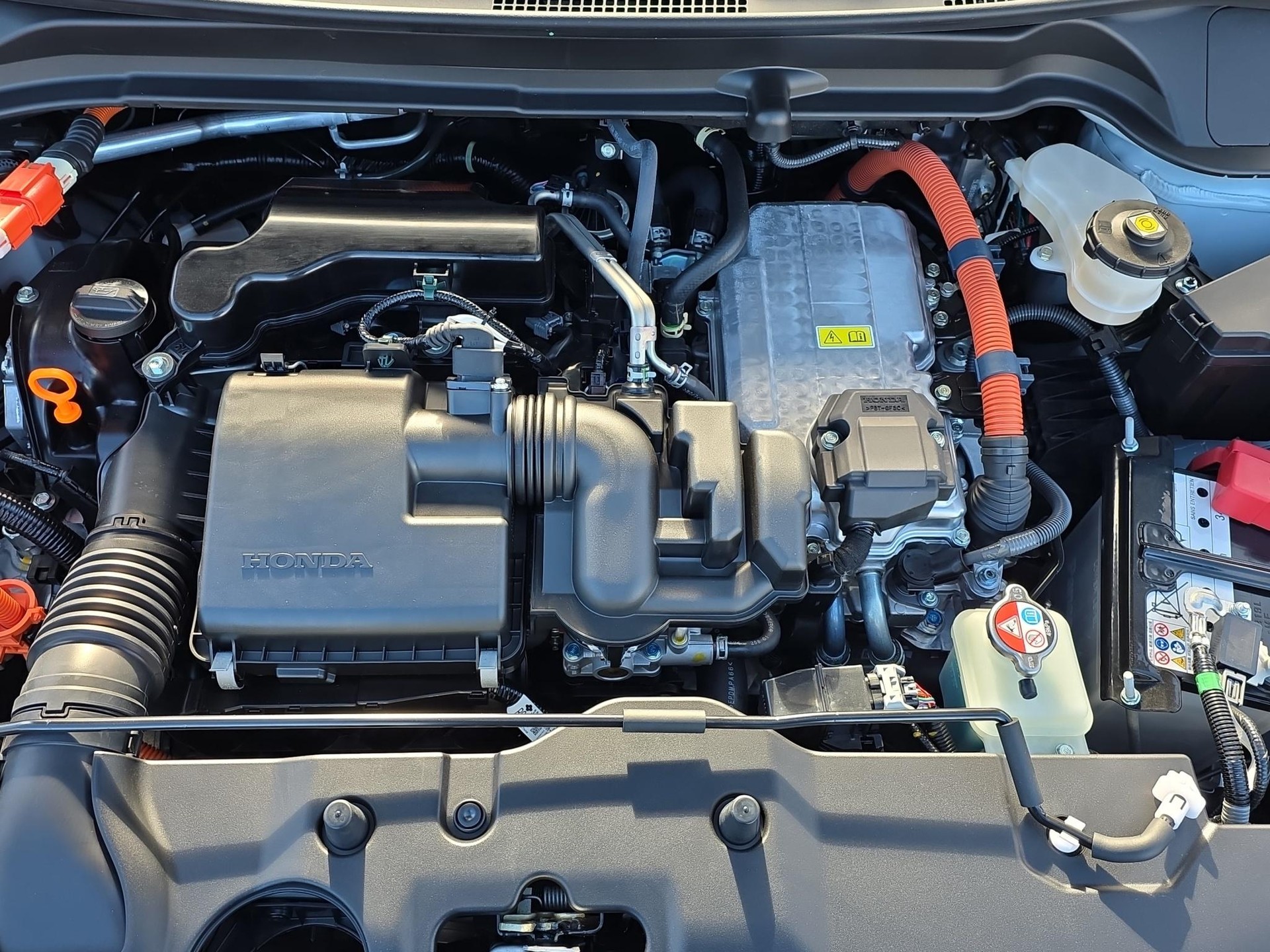 HONDA HR-V 1.5 i-MMD Elegance-image-20