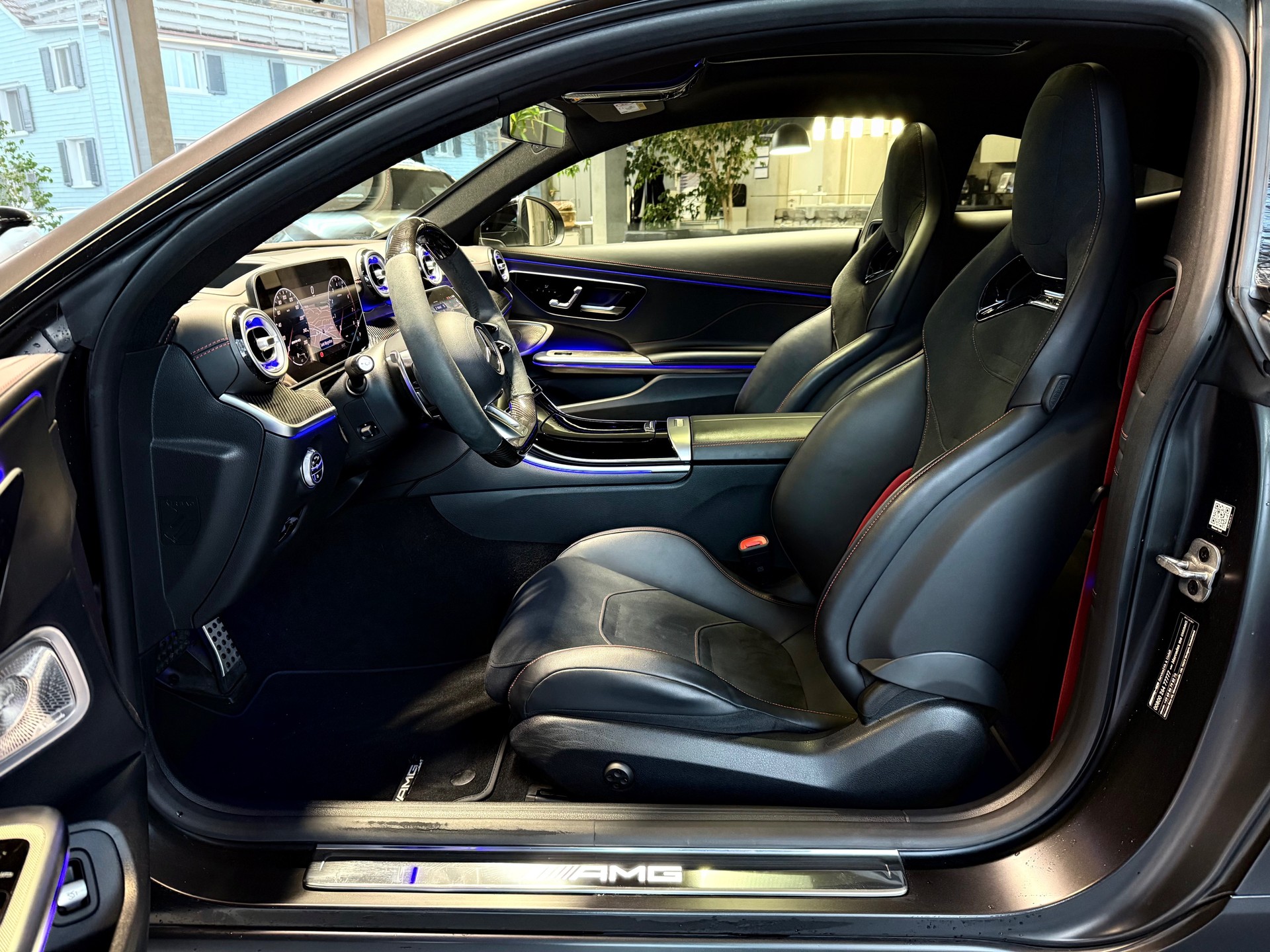 MERCEDES-BENZ CLE 53 Coupé AMG 4Matic+ 9G-Tronic-image-13