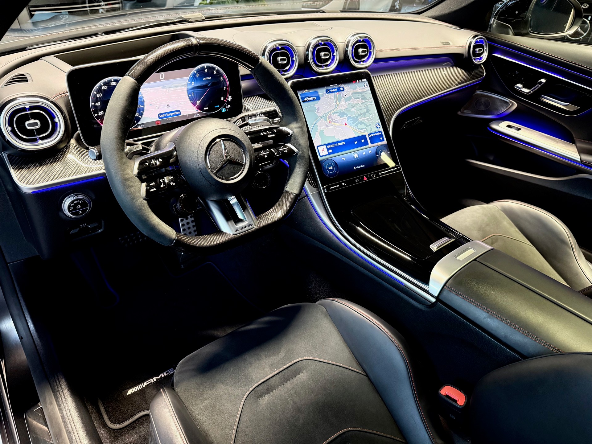 MERCEDES-BENZ CLE 53 Coupé AMG 4Matic+ 9G-Tronic-image-12