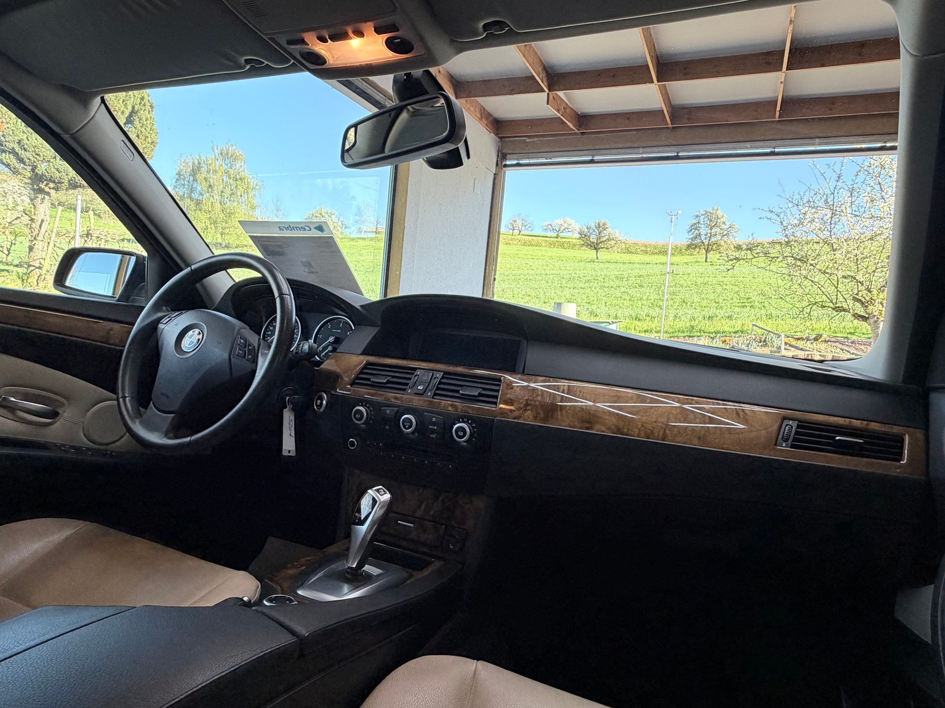 BMW 520d Steptronic-image-7