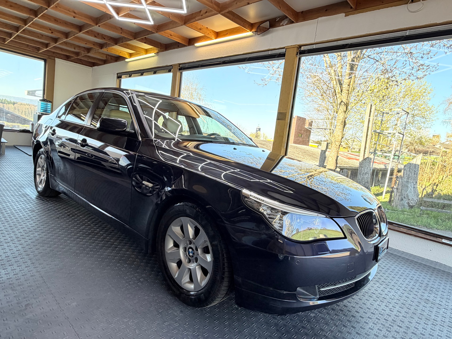 BMW 520d Steptronic-image-2