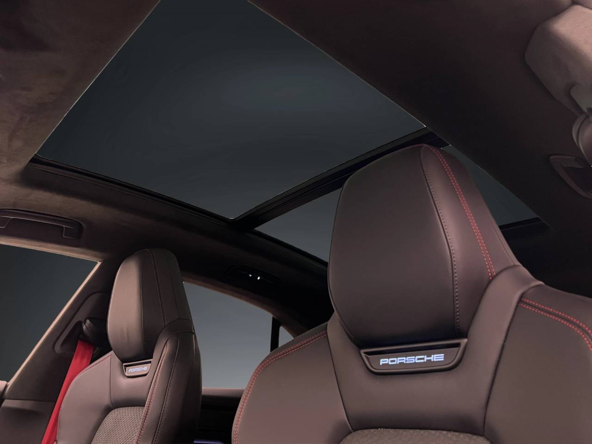PORSCHE Macan GTS-image-12