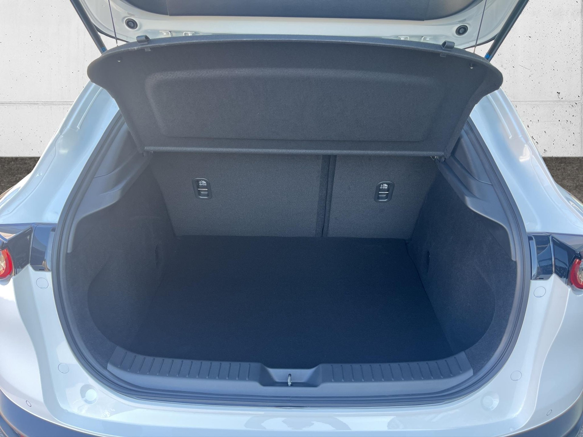 MAZDA CX-30 2.5 Centre-Line-image-17