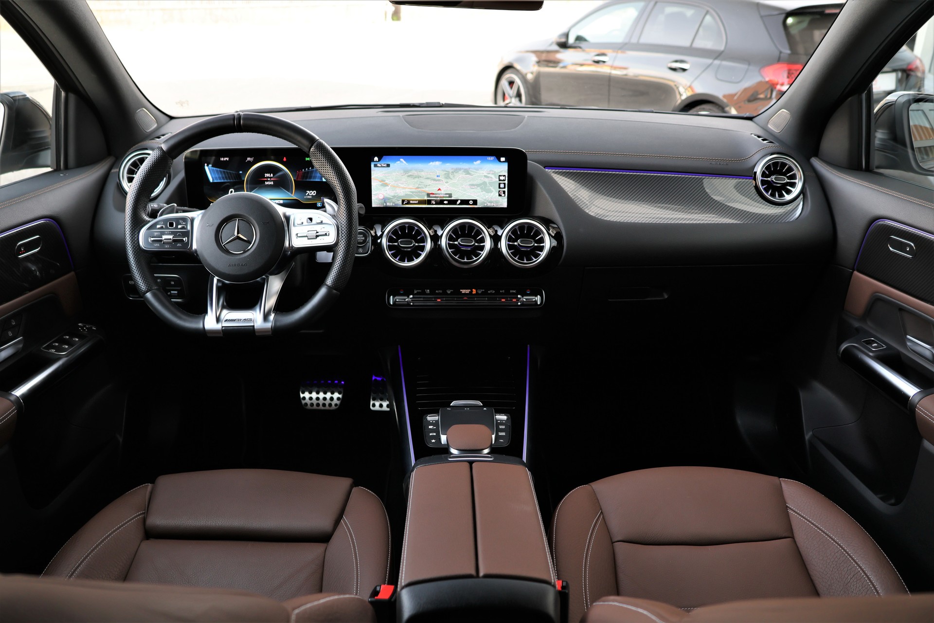 MERCEDES-BENZ GLA 35 AMG 4Matic 8G-Speedshift DCT (CH) "Greymatte"-image-16