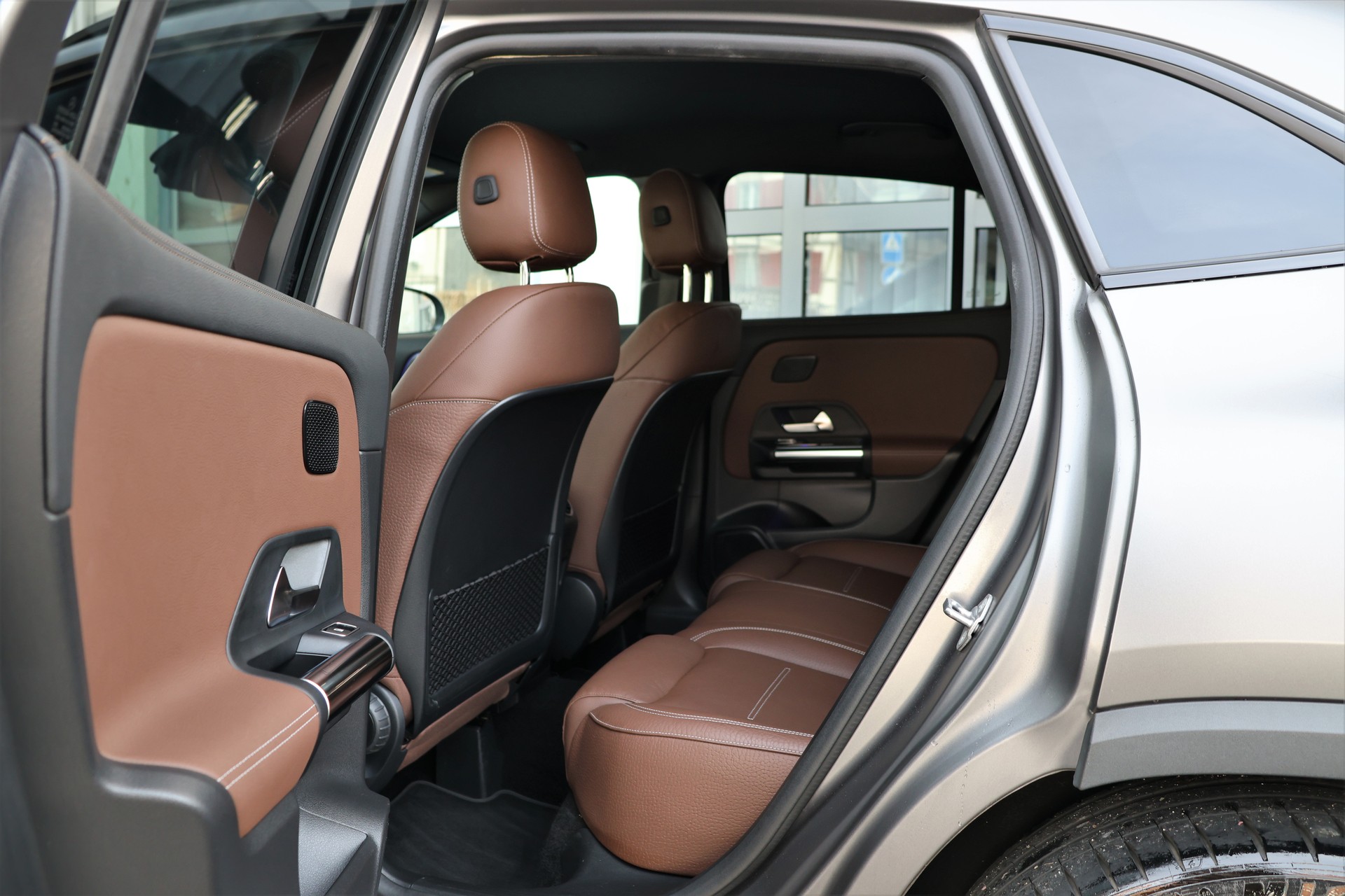 MERCEDES-BENZ GLA 35 AMG 4Matic 8G-Speedshift DCT (CH) "Greymatte"-image-13