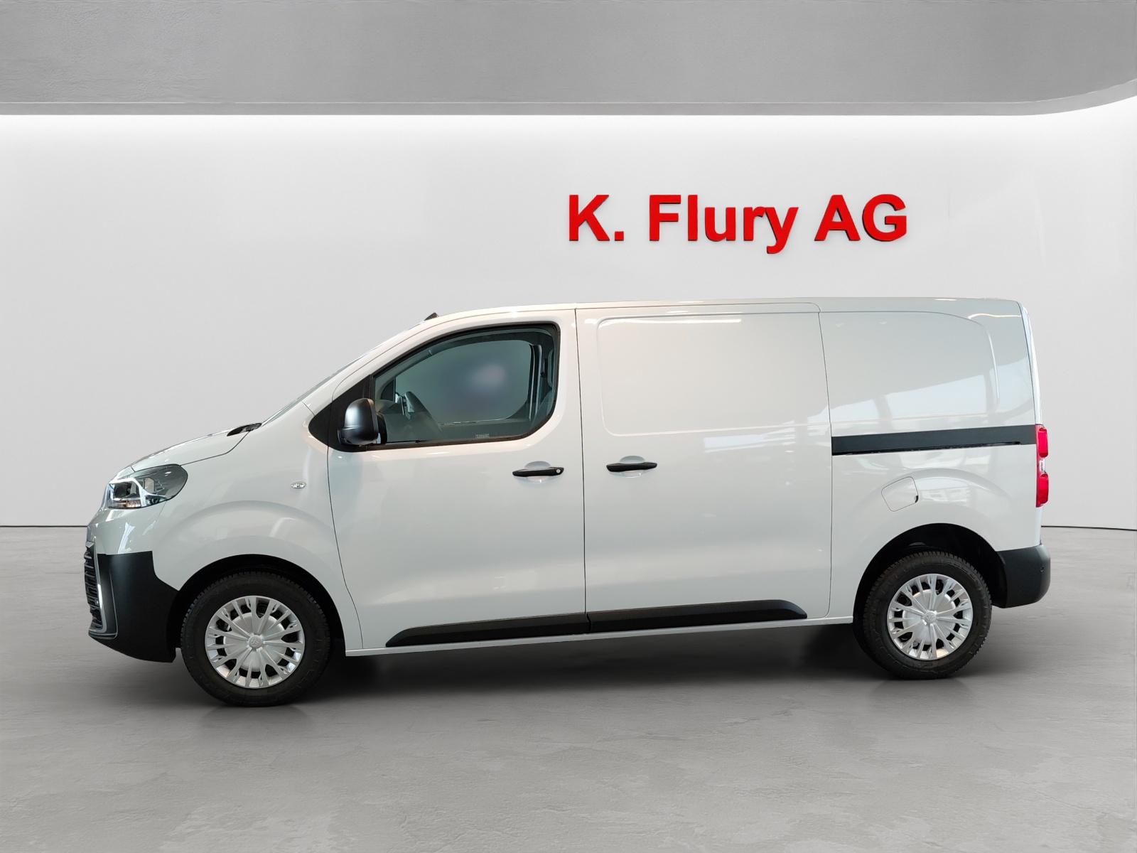 TOYOTA PROACE Van L1 2.0 D Advanced-image-1